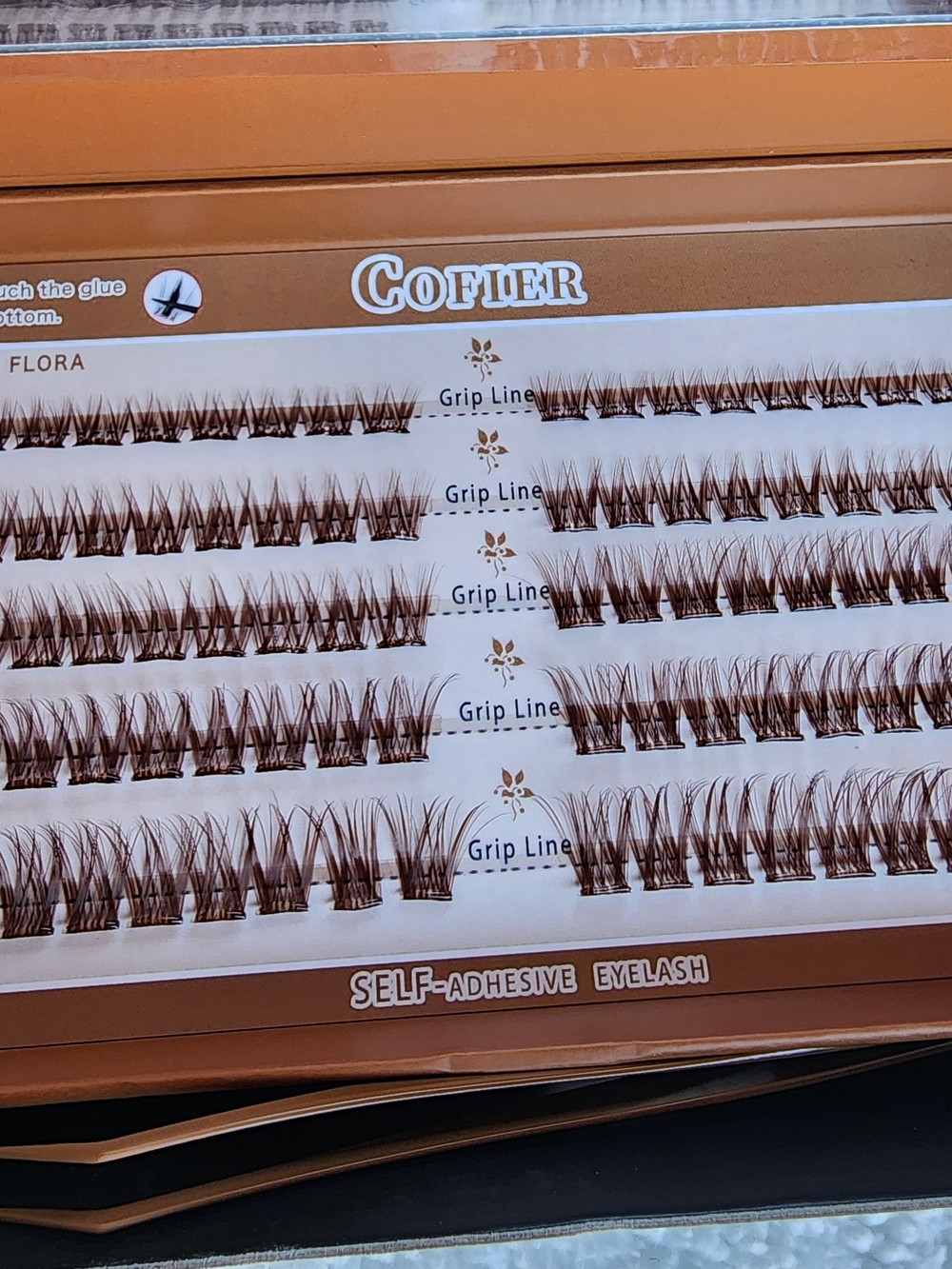 Eyelashes Clusters Kit - Picture 2 of 4